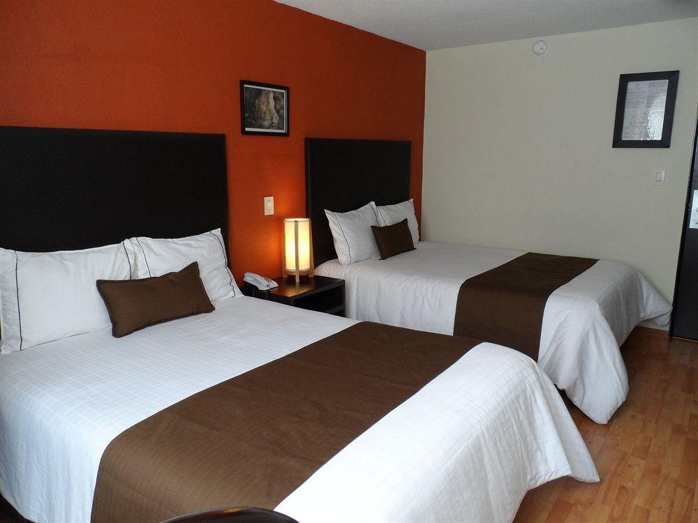 Hotel Plaza Morelos Toluca Exterior photo
